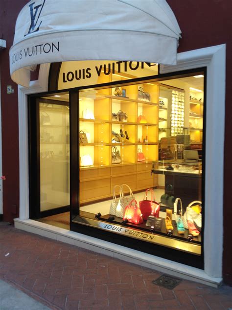 lv 義大利官網|Find Louis Vuitton Stores in Italy.